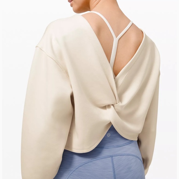 lululemon twist back to front pullover